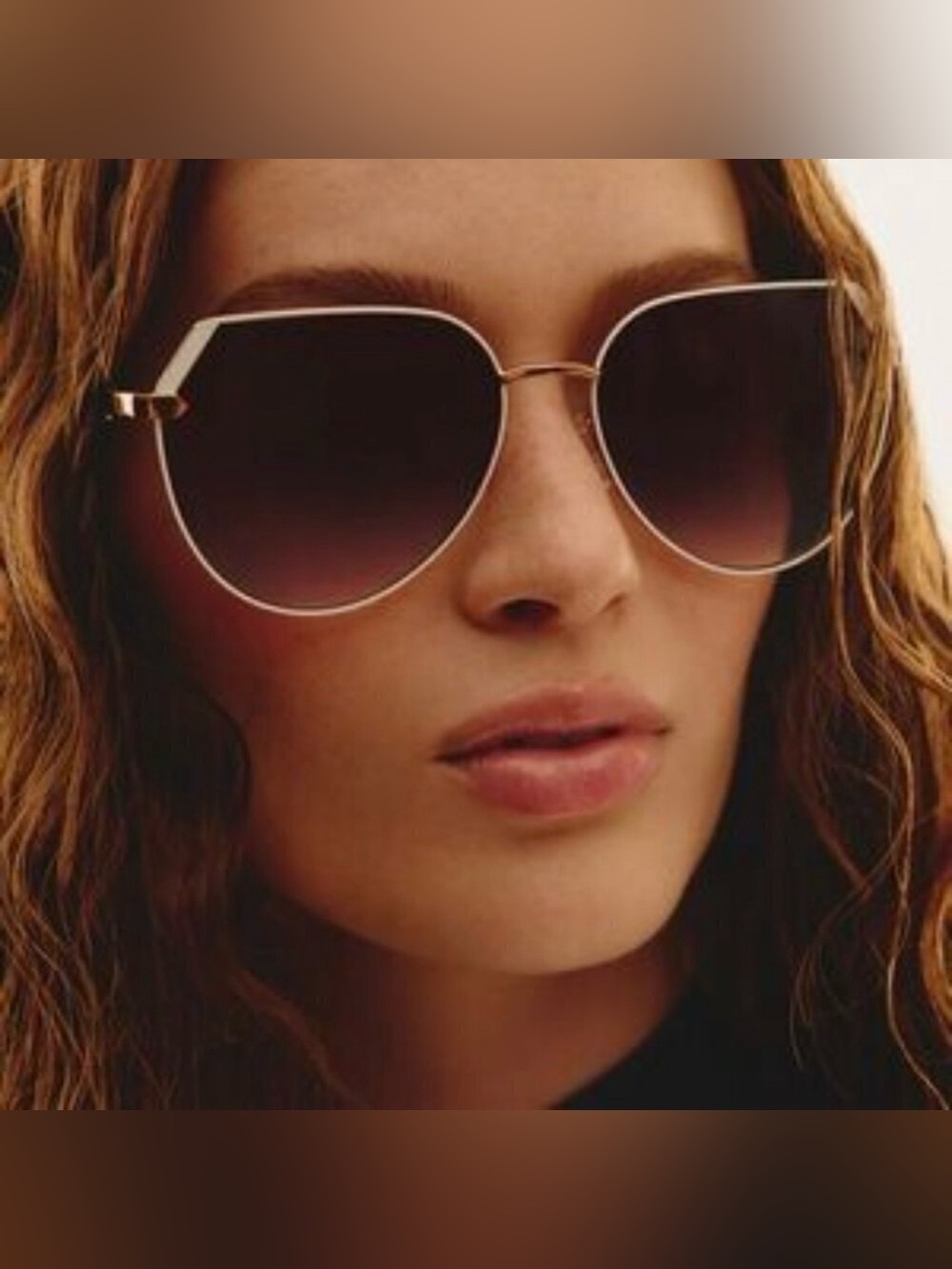 QUAY AUSTRALIA MAIN CHARACTER UNISEX Sunglasses black gold/smoke Polarized NIB